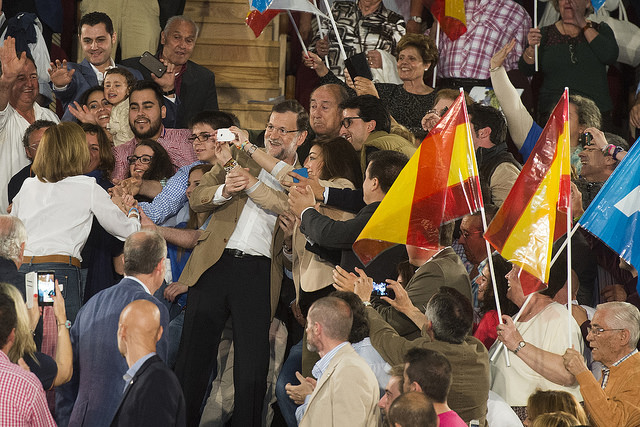 17154271130_52453bc80f_z