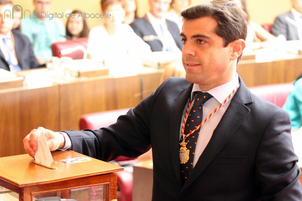 Investidura_ayto_Albacete_2015_noticias Albacete (46)