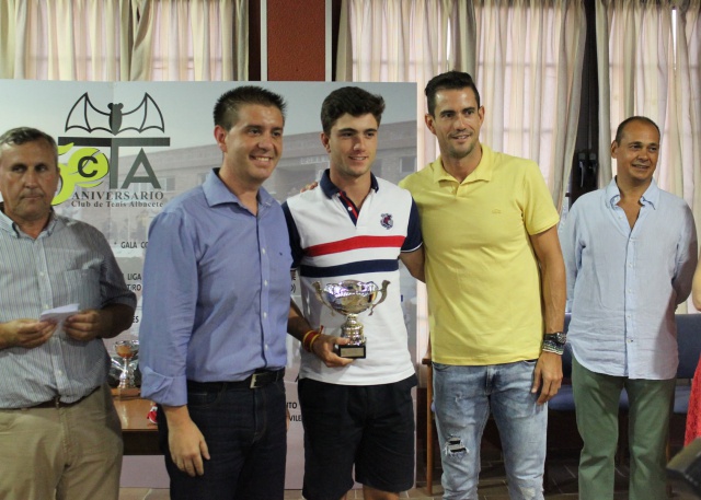 JAIME CASTILLO CAMPEON JUNIOR