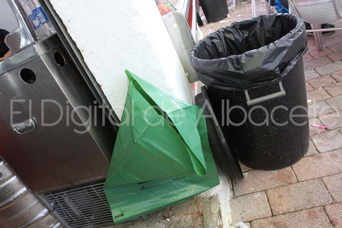 3_REPORTAJE_LIMPIEZA_FERIA_ALBACETE