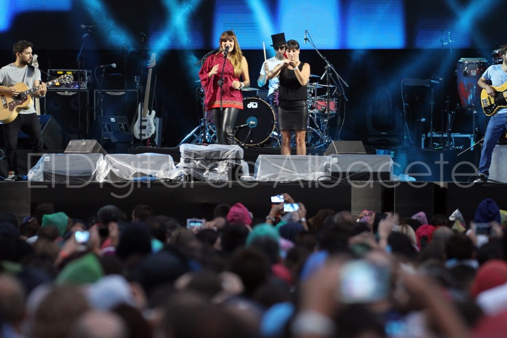 Concierto Quijote_Alejandro Sanz, Pablo Alborán y María Rozalén_2015_noticias_albacete (4)