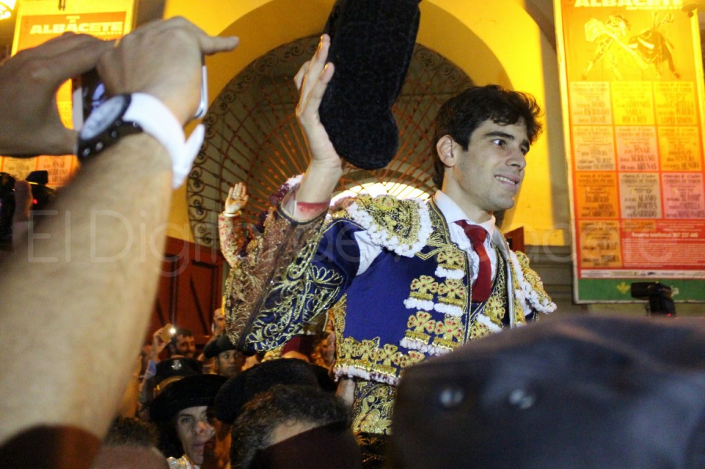 El Juli Lopez Simon y Garrido Feria Albacete 2015 toros 132