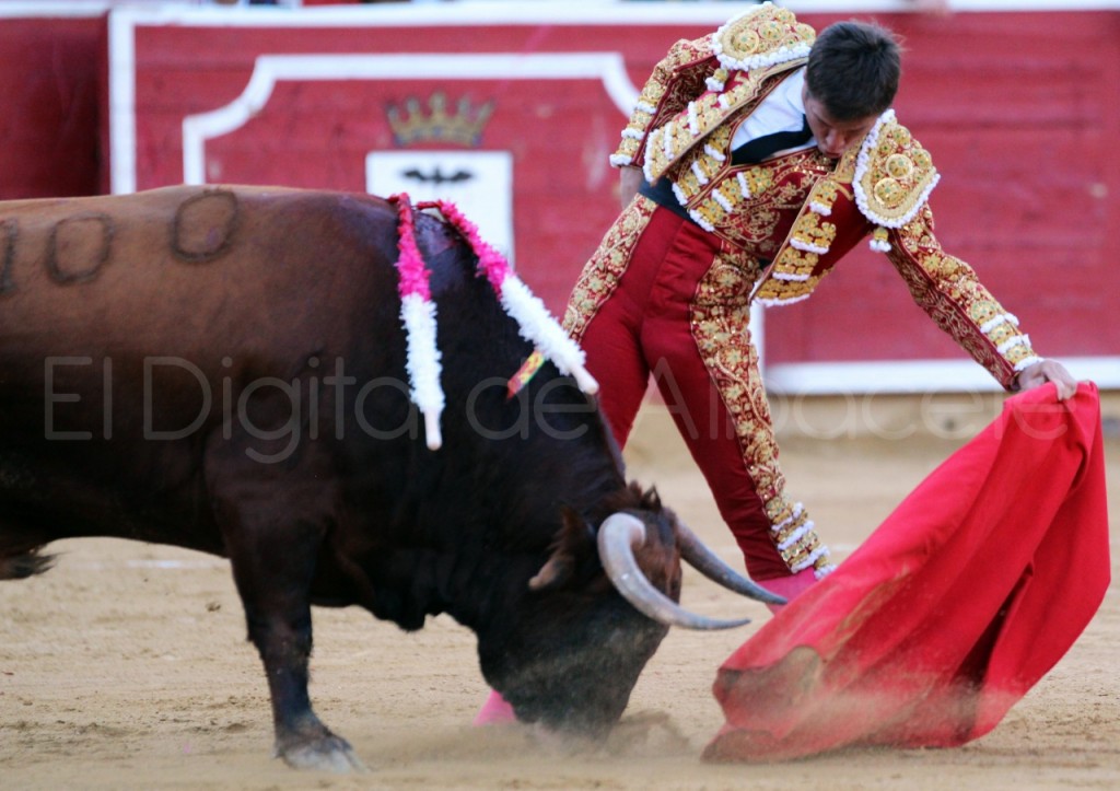 El Juli Lopez Simon y Garrido Feria Albacete 2015 toros 93