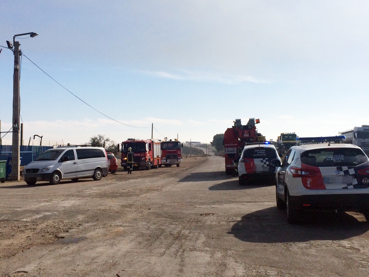 Incendio en una chatarrería de Albacete