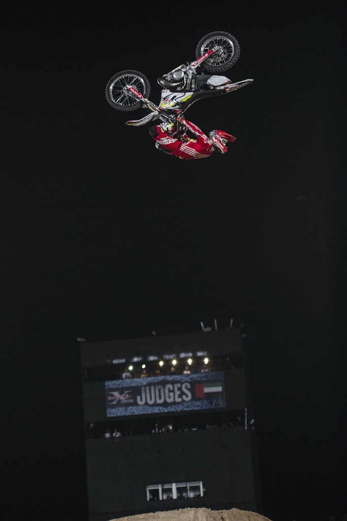 Maikel Melero of Spain performs during the qualifying for the final stage of the Red Bull X-Fighters World Tour in Abu Dhabi, United Arab Emirates on October 29, 2015. // Jörg Mitter/Red Bull Content Pool // P-20151029-00428 // Usage for editorial use only // Please go to www.redbullcontentpool.com for further information. //