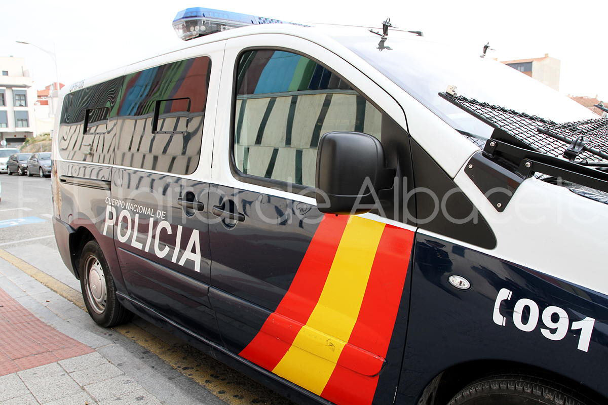 Policías de albacete participan en un golpe a la distribuición de heroína y cocaína