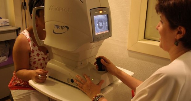 Más de 19.500 castellano-manchegos han evaluado su agudeza visual en ópticas de la región de forma gratuita 2 fotonoticia 20151227153341 800