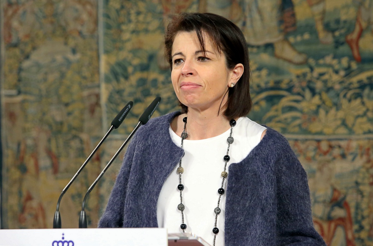 La consejera de Educación, Reyes Estévez, durante la rueda de prensa para informar de los acuerdos de gobierno