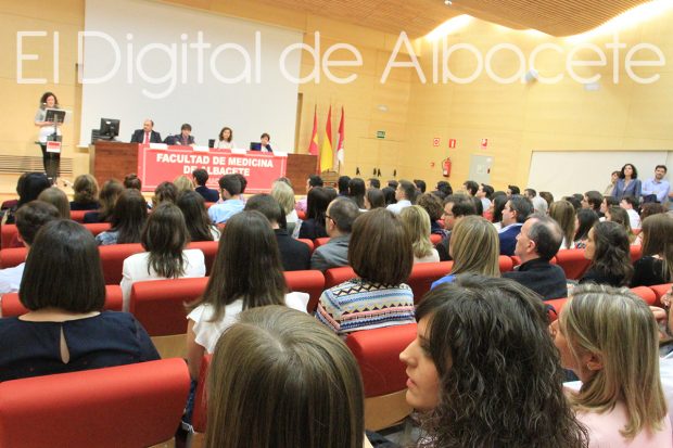 8_DESPEDIDA_RESIDENTES_MEDICINA_NOTICIAS_ALBACETE