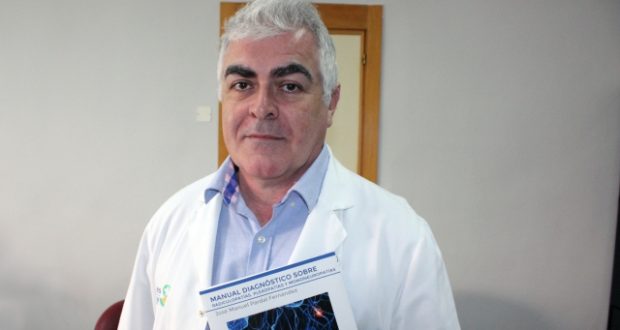 Un neurofisiólogo del Área Integrada de Albacete publica un manual sobre enfermedades de los nervios 2 FOTONOTASANIDAD. Libro neurofisiología CHUA