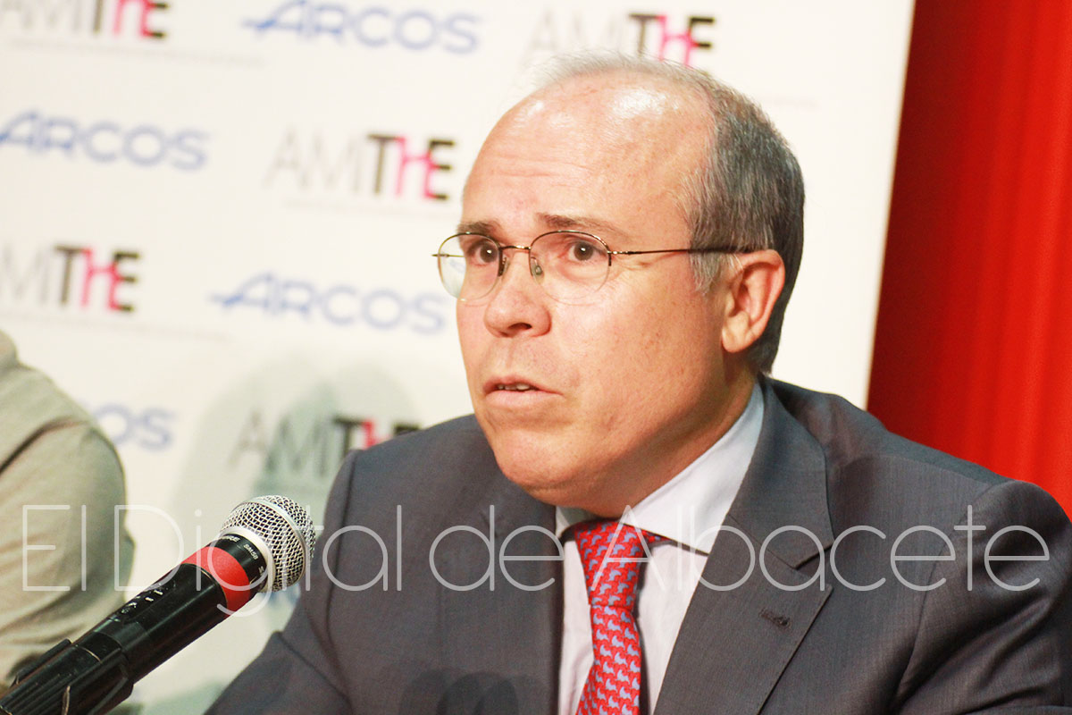 Javier López-Galiacho, Presidente de AMIThE