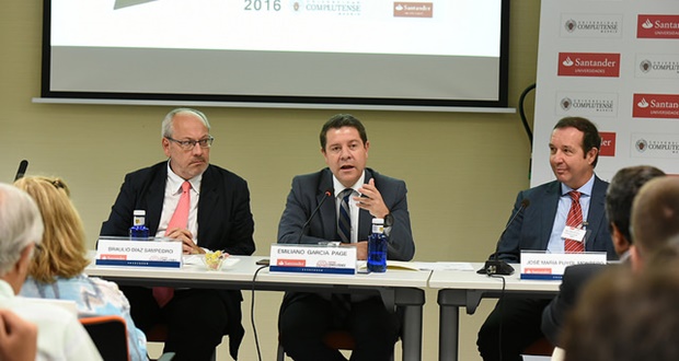 García-page defiende un sistema de financiación que incremente en un punto del pib los recursos de las autonomías para la gestión de la sanidad y la e