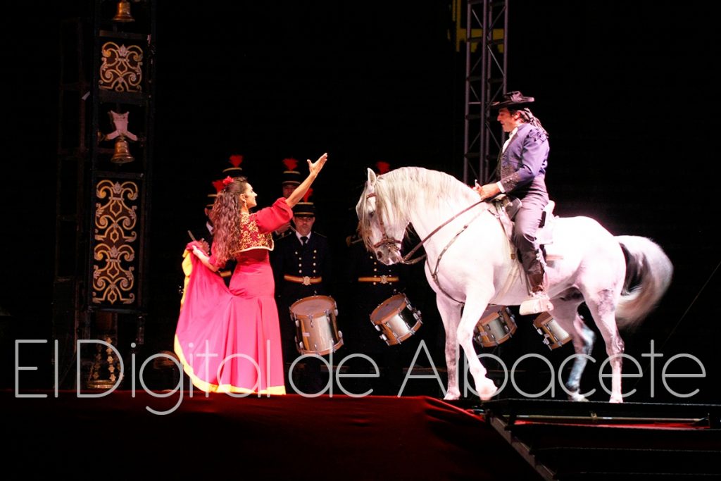 CARMEN_ESPECTACULO_GALERIA_ ALBACETE _MG_1956-74