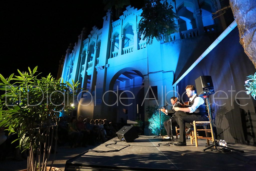 RAFEL_DE_UTRERA_GALERIA_ ALBACETE CH9B0441-01