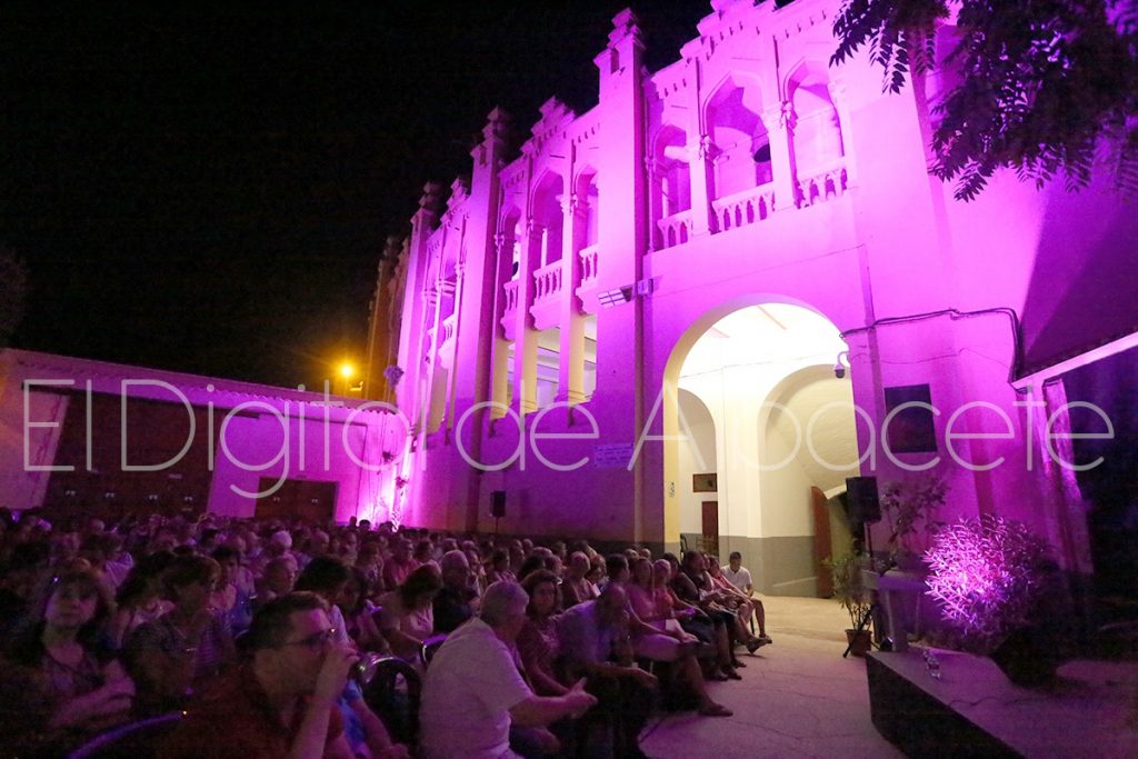 ROCIO_SEGURA_NOTICIAS_ ALBACETE CH9B7887-02