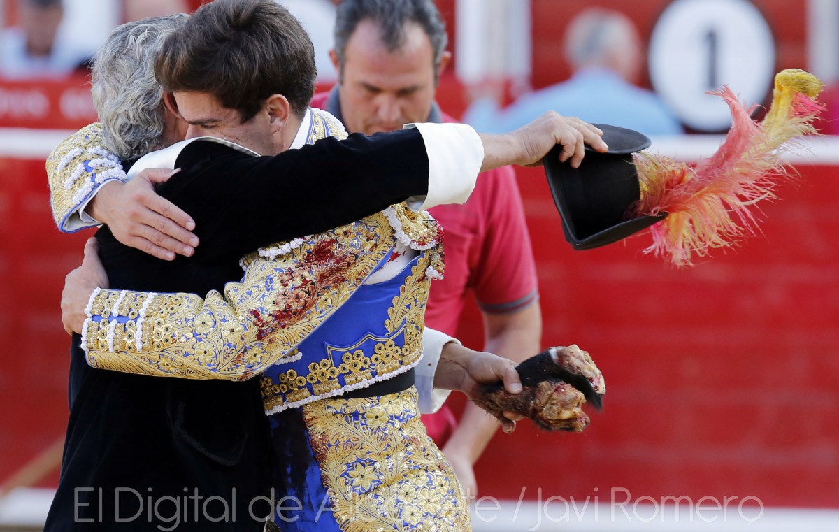 davis-mora-urena-ruben-pinar-toros-albacete-2016-52