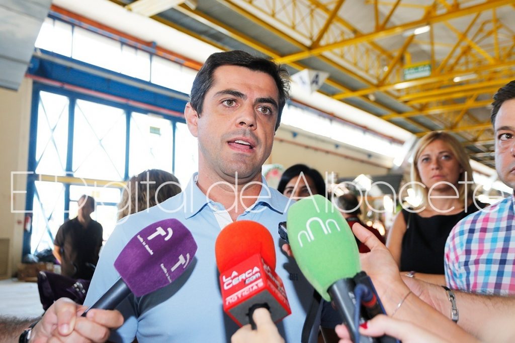 PRESENTACIÓN_CARROZAS_FERIA_2016_NOTICIAS_ALBACETE 45