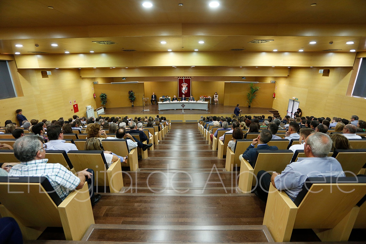 graduacion_escuela_tecnica_superior_noticia_albacete-10