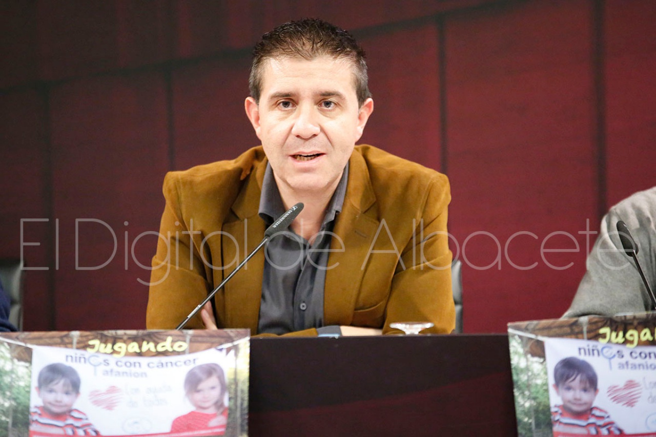 calendario_benefico_noticas_albacete-08