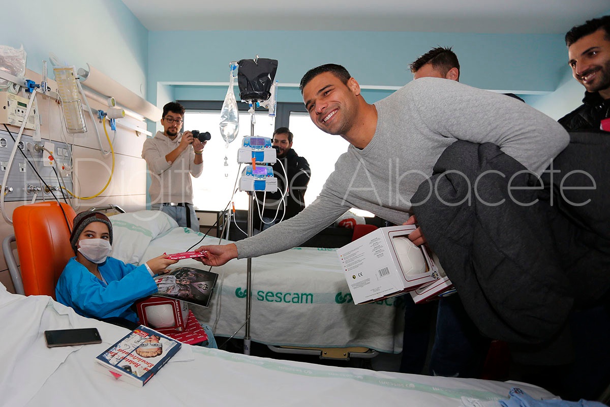 jugadores_albacete_balompie_hospital_noticia_albacete-23