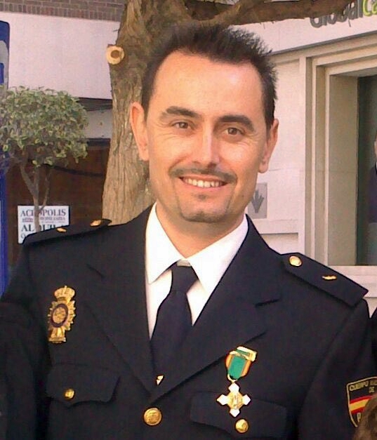 policia-almansa-2