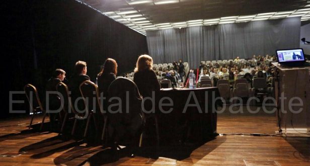 albacete-acoge-el-congreso-nacional-de-comunicacion-con-el-paciente-oncologico-2