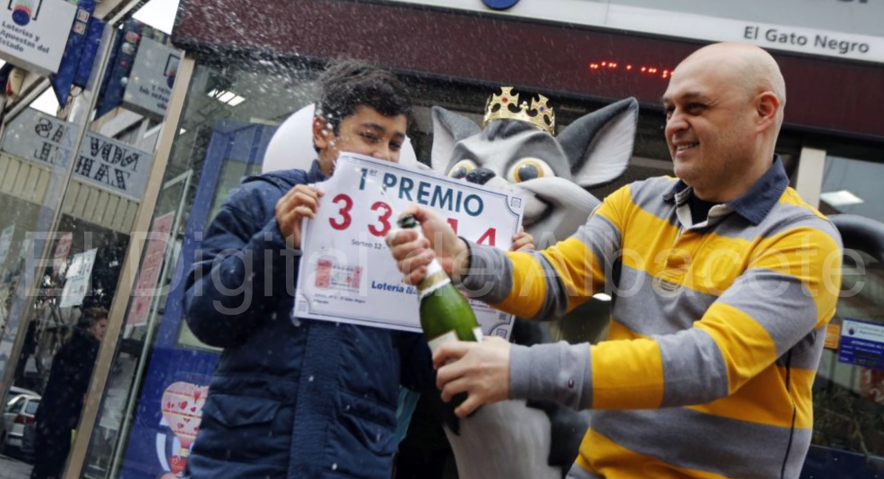 gato-negro-premio-1