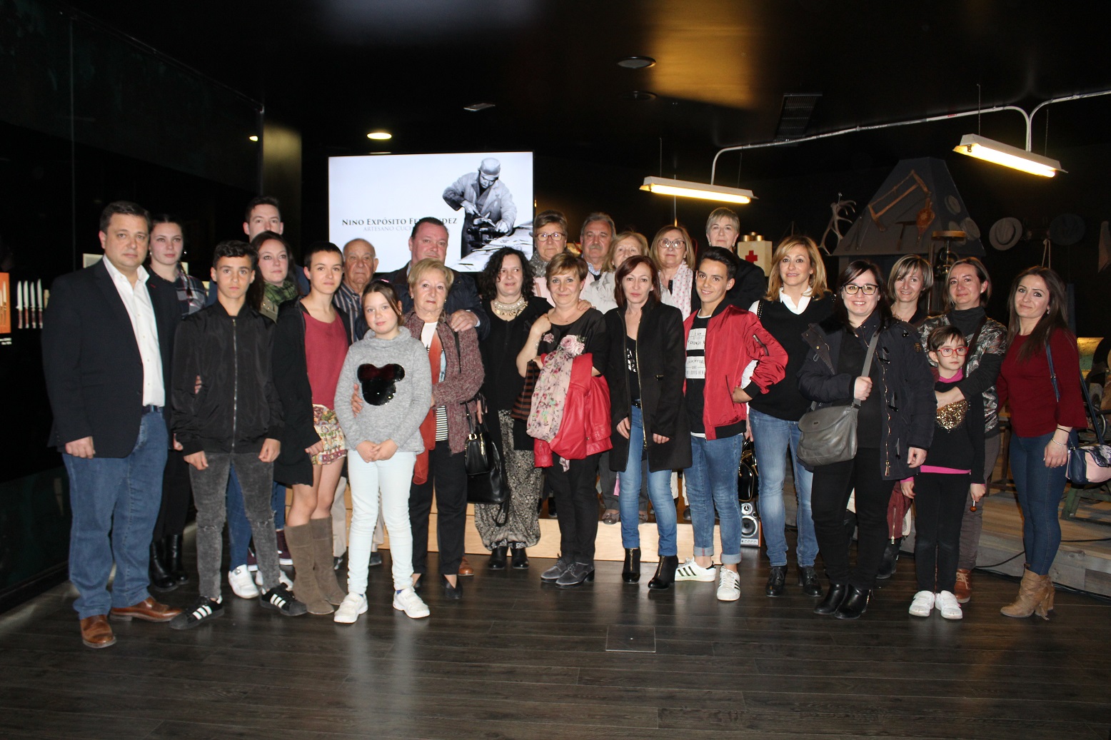 Foto con la familia de Nino Expósito.24-3-17