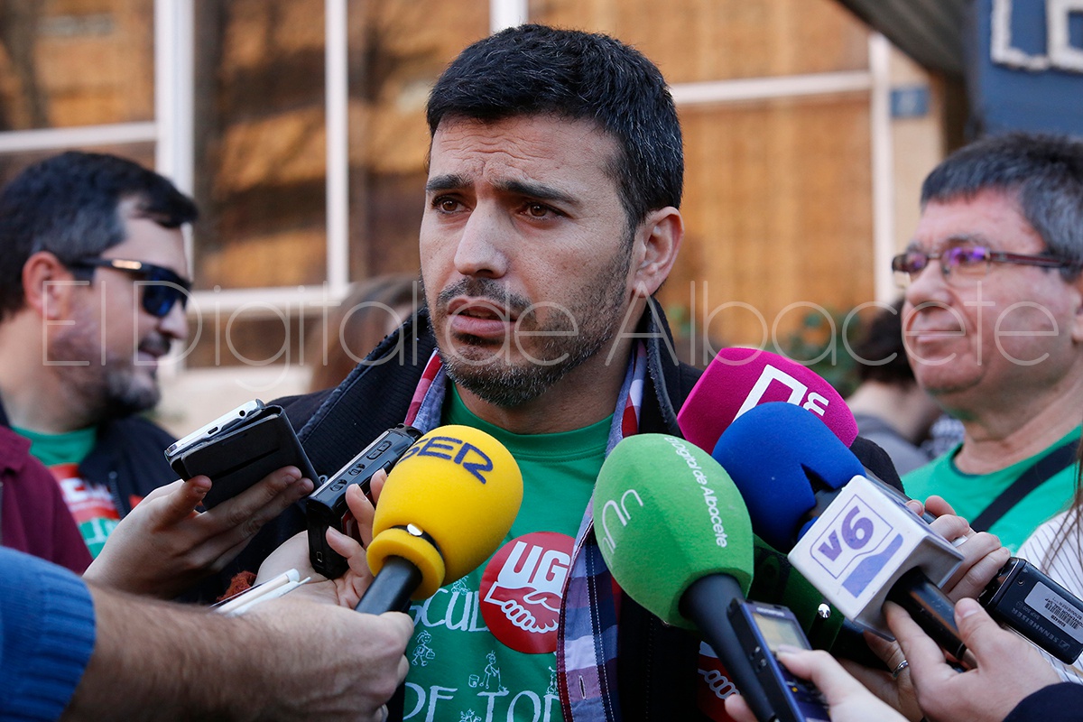 HUELGA_EDUCATIVA_9_MARZO_NOTICIA_ALBACETE 16