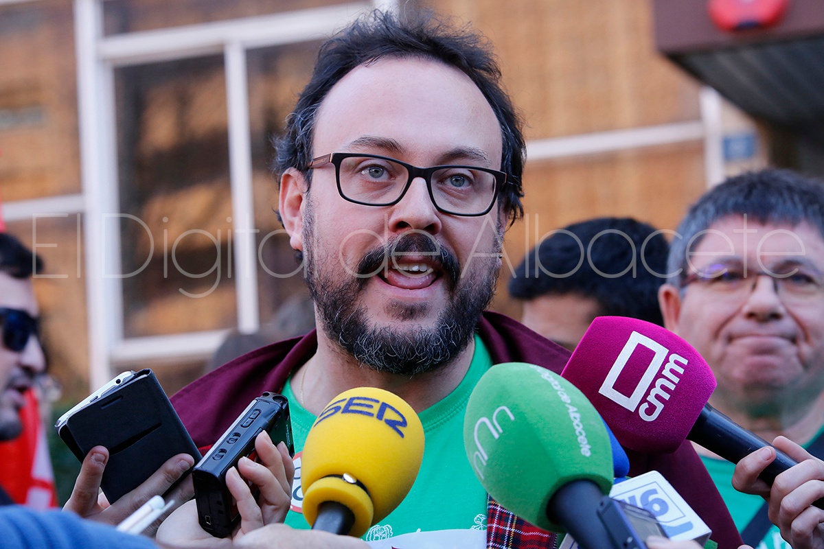 HUELGA_EDUCATIVA_9_MARZO_NOTICIA_ALBACETE 17