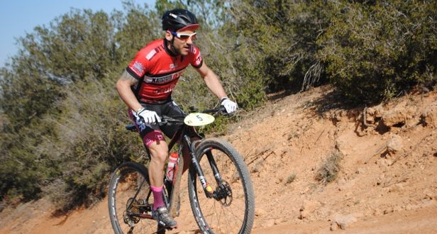 JAVIER GOMEZ CARPENA EN CARRERA
