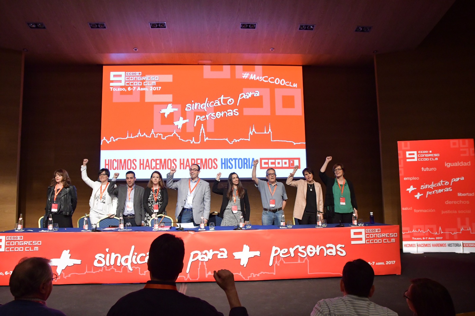 170407 Paco de la Rosa y Ejecutiva La Internacional