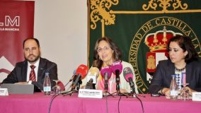 20170419 Directora Fundacion durante presentacion Termometro Economico web