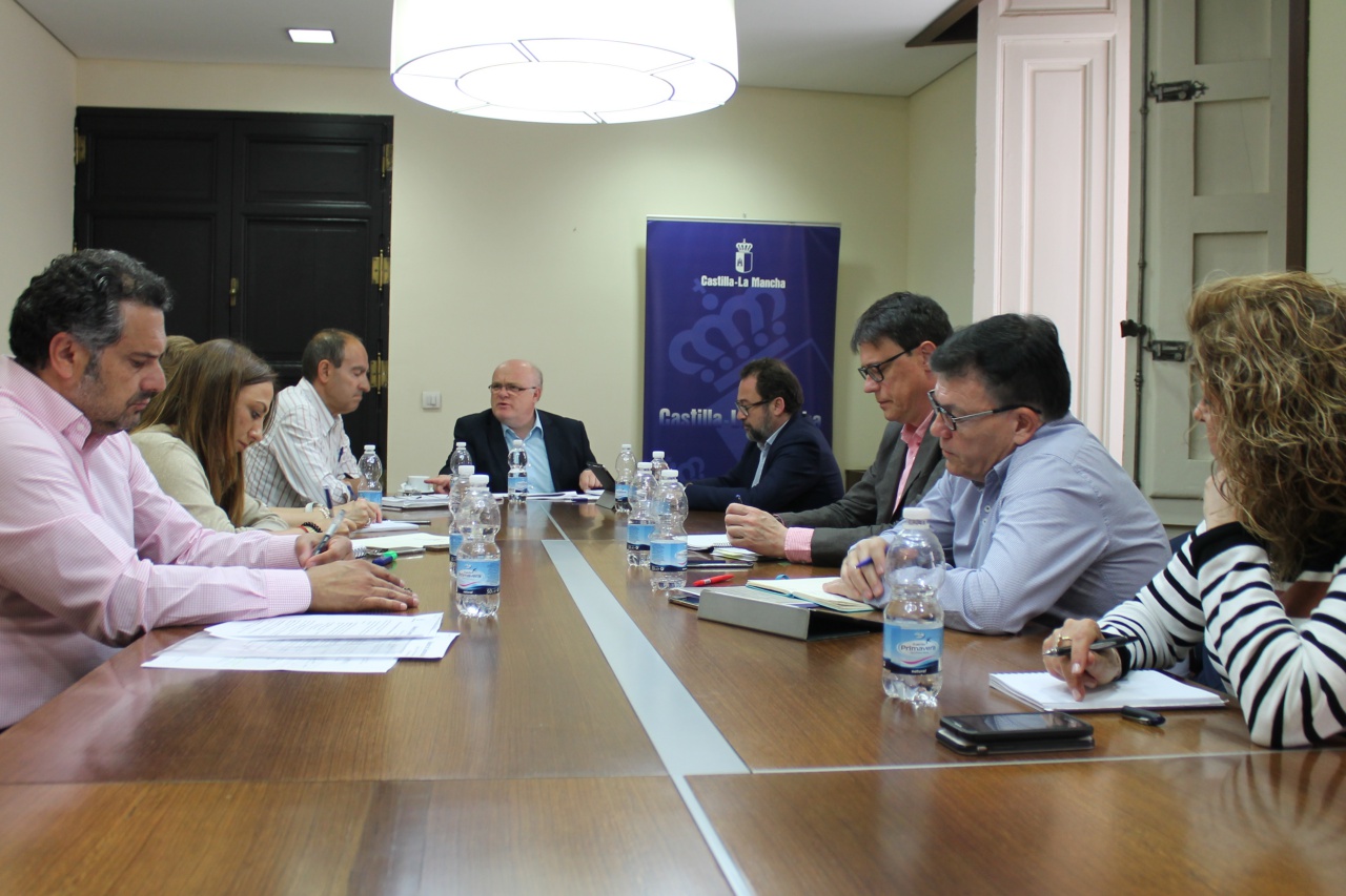 FOTO JCCM ALBACETE- REUNIÓN DELEGADO Y DIRECTORES PROVINCIALES- VOTO OPUESTO DE PP Y PODEMOS A PRESUPUESTOS 2017