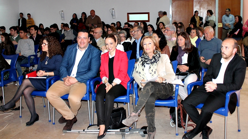 HOMENAJE A OLIVA SABUCO- AUTORIDADES INSTITUCIONALES