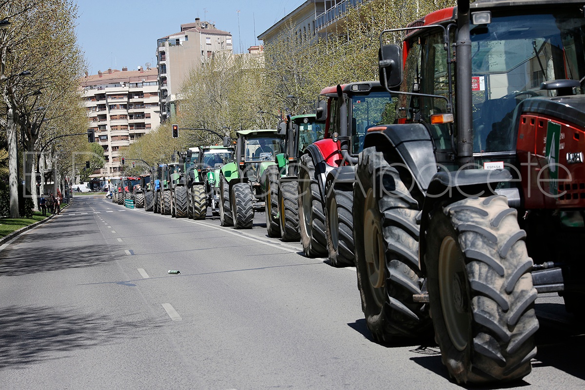 MANIFESTACION_ASAJA_TRACTORES_NOTICIA_ALBACETE 102