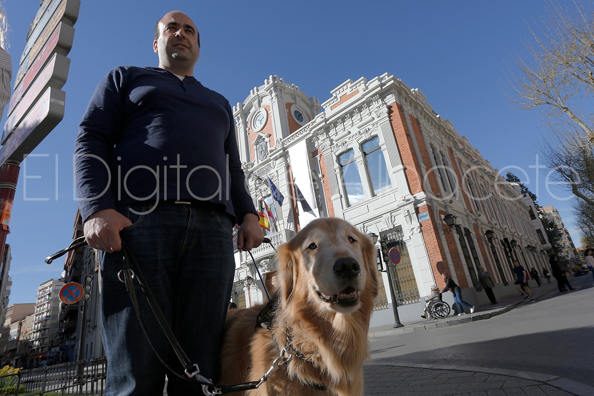 REPORTAJE_PERRO_ONCE_NOTICIA_ALBACETE 40