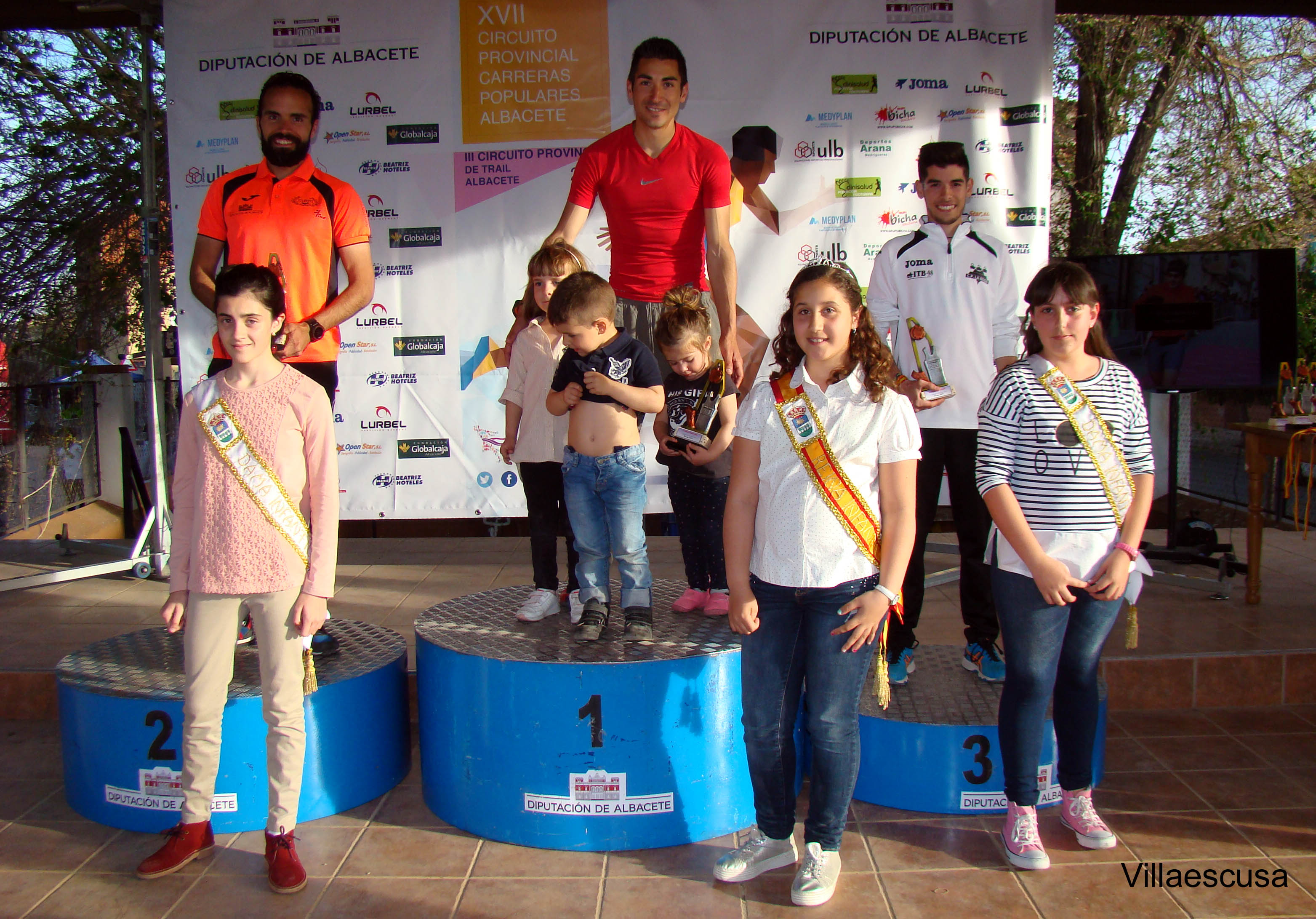 zz 03 PODIUM MASCULINO