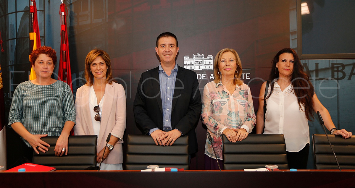 ACUERDO_CONSORCIO_SERVICIOS_SOCIALES_NOTICIAS_ALBACETE 02