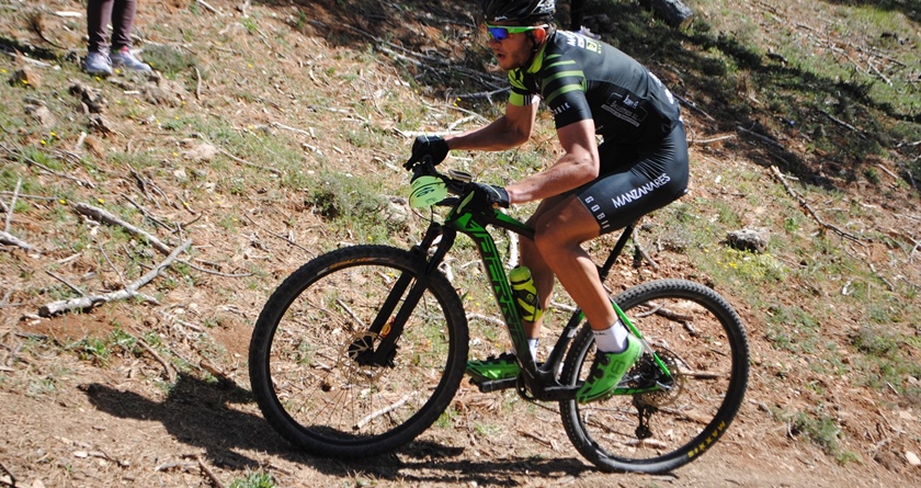 OSCAR CARRASCO EN CARRERA