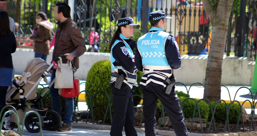 policía local la roda