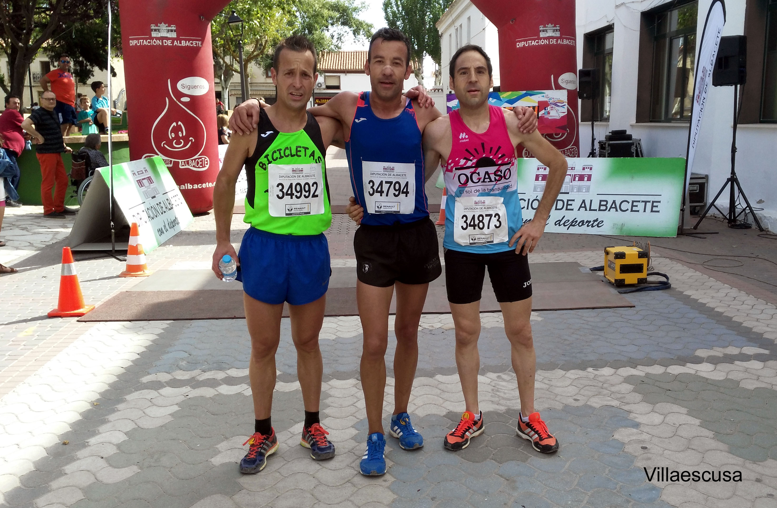 zz 03 LOS TRES PRIMEROS