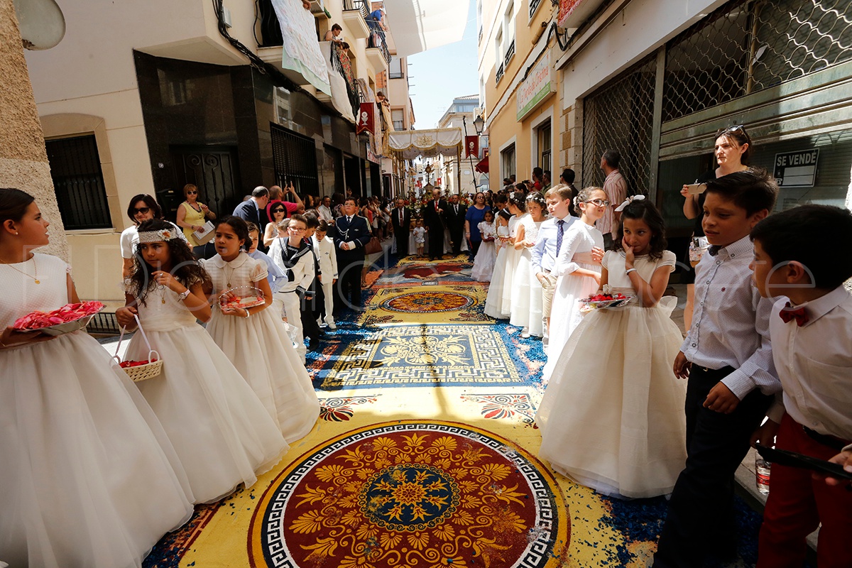 ALFOMBRAS_SERRIN_ELCHE_DE_LA_SIERRA_NOTICIA_ALBACETE 551