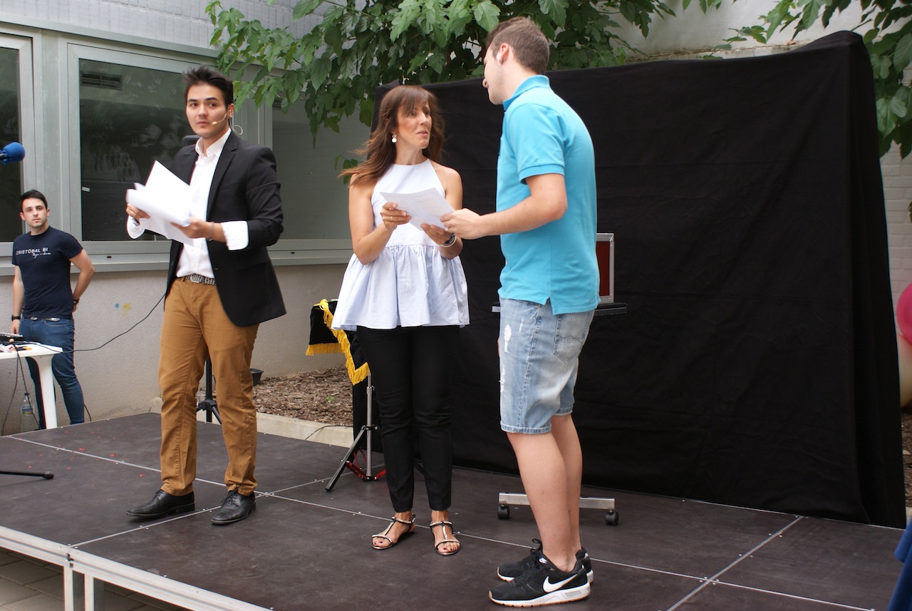 Foto. El Ayuntamiento de Albacete entrega los premios de los concursos Literario de Cómic y de Ilustración para jóvenes. 080617 (3)