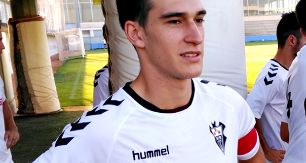 adri gomez