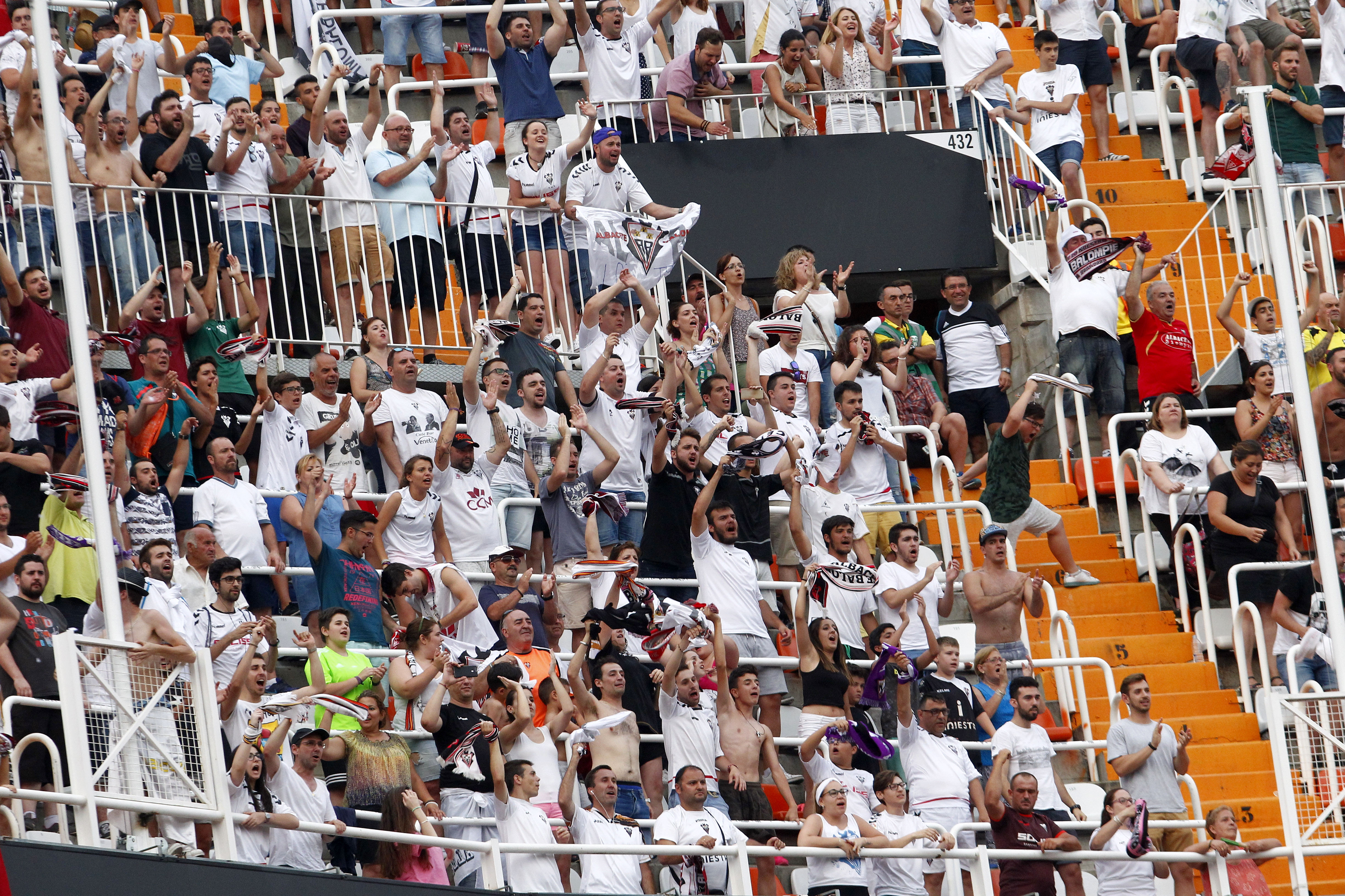 PARTIDO PLAY OFF ASCENSO A SEGUNDA DIVISION FUTBOL VALENCIA CF B MESTALLA MESTALLETA VS ALBACETE 17/06/17 JUNIO 2017