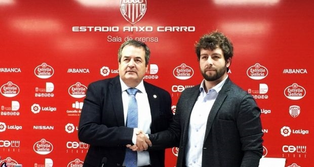 Moreno el día de su presentación con el CD Lugo