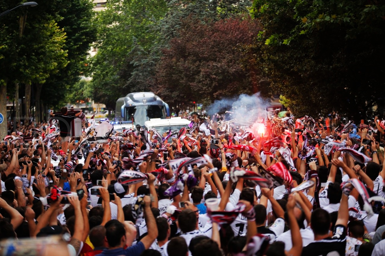 recibimiento albacete balompie valencia mestalla 2017 2017-06-25 19.43.27