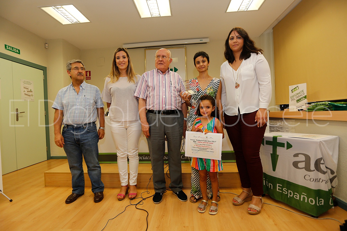 AECC_ENTREGA_PREMIOS_EDUCAR_PARA_SALUD_NOTICIA_ALBACETE 07