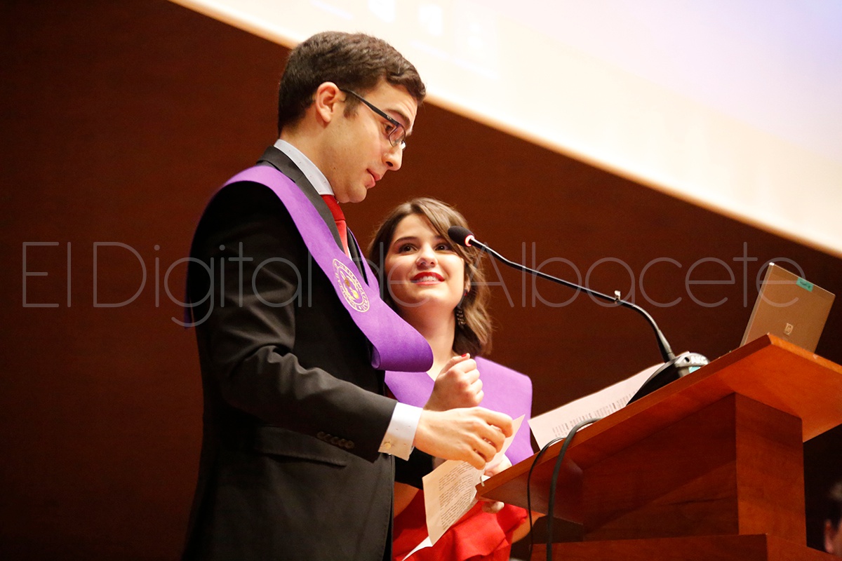 III_PROMOCION_GRADUADOS_FARMACIA_NOTICIA_ALBACETE 50